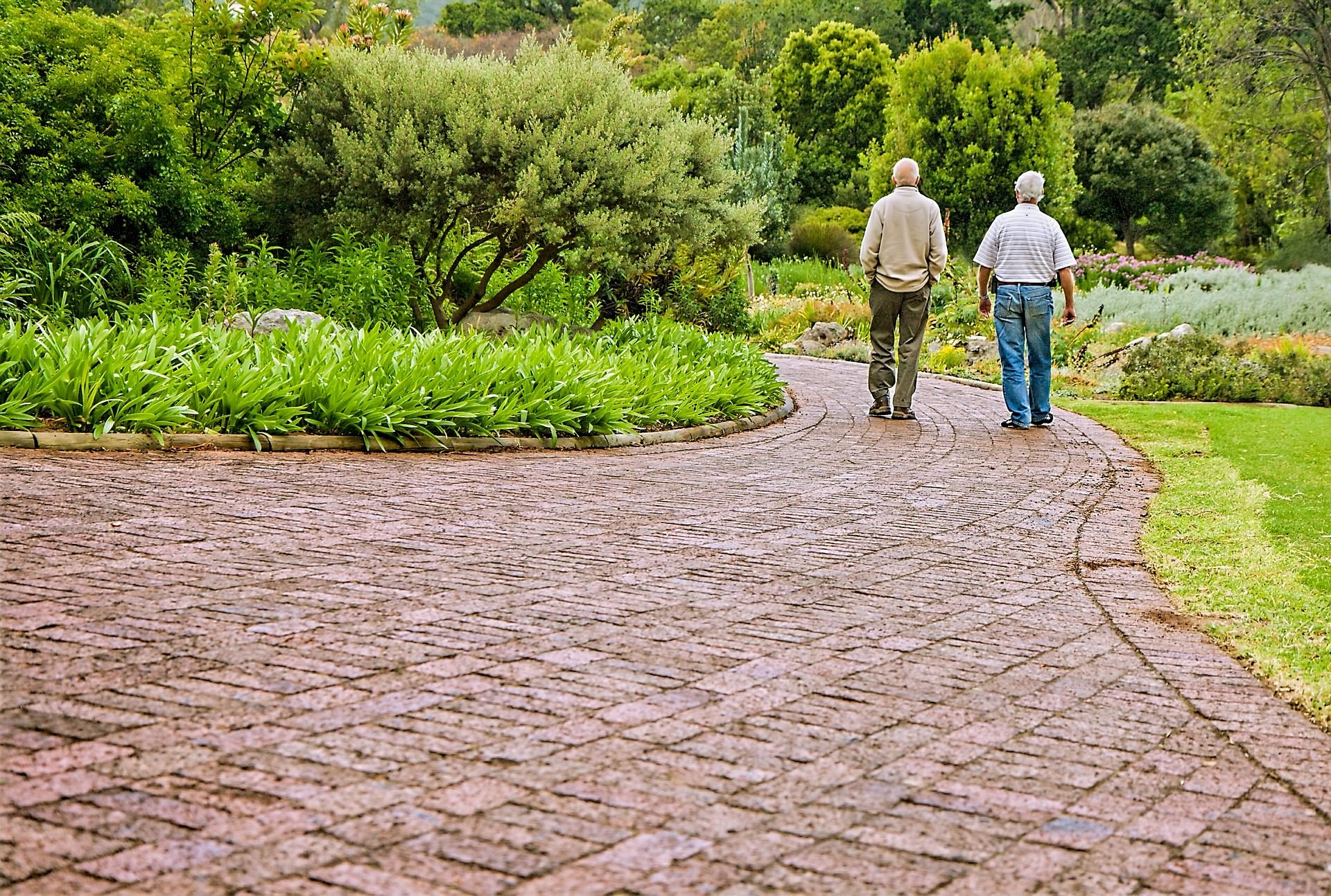 Talking to Loved Ones About End-of-Life Arrangements: How to Make the Most of the Conversation